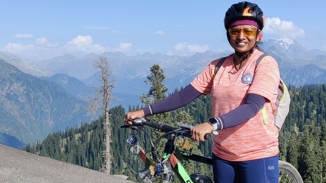20 Days Cycling an Offbeat Journey
